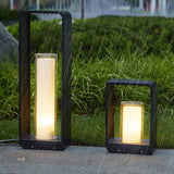 Celeria | Minimalist LED Outdoor Light with Aluminium Body and Acrylic Diffuser