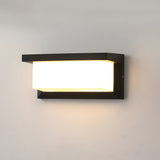 Ova | Waterproof Black Aluminium Outdoor Wall Light with IP65 Rating in Horizontal and Vertical, Four Sizes