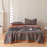 Korina | Organic Cotton Quilt with Breathable 6-Layer Design and Reversible Jacquard Pattern