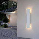 Selvik | Modern Aluminium Outdoor Wall Light with IP65 Rating in Four Lengths for Garden, Patio and Driveway