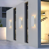 Selvik | Modern Aluminium Outdoor Wall Light with IP65 Rating in Four Lengths for Garden, Patio and Driveway