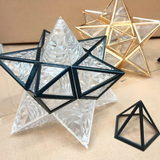 Alvessa | Star-Shaped Ceiling Light with Gold Finish for Warm Interior Lighting