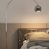 Meliora | Adjustable Metal Floor Light with Telescopic Arm for Living Rooms and Bedrooms
