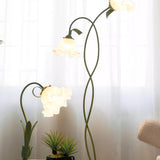 Arvella | Elegant Flower Floor Lamp with Soft Ambient Lighting