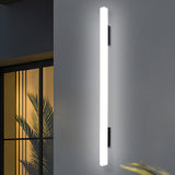 Omi | Linear LED Outdoor Wall Light with IP65 Rating in Six Lengths for Garden, Patio and Entryway