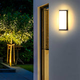 Liro | Modern Black Aluminium Outdoor Wall Light with IP65 Rating in Two Sizes for Garden and Patio