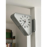 Delorien | Two-Sided Metal Wall Clock with Silent Movement in Five Colours for Living Room and Hallway