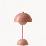 Vayana | Minimalist LED Table Lamp with Adjustable Light Tones