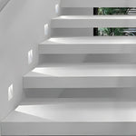 Latimer step light photo 10