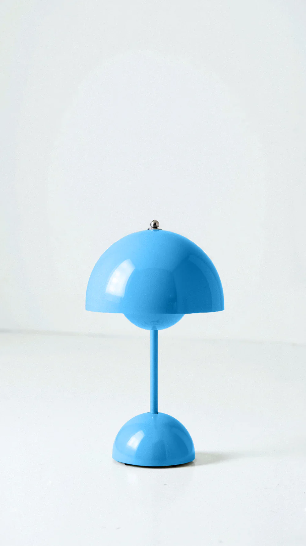 Modern Wireless Table Lamp 16