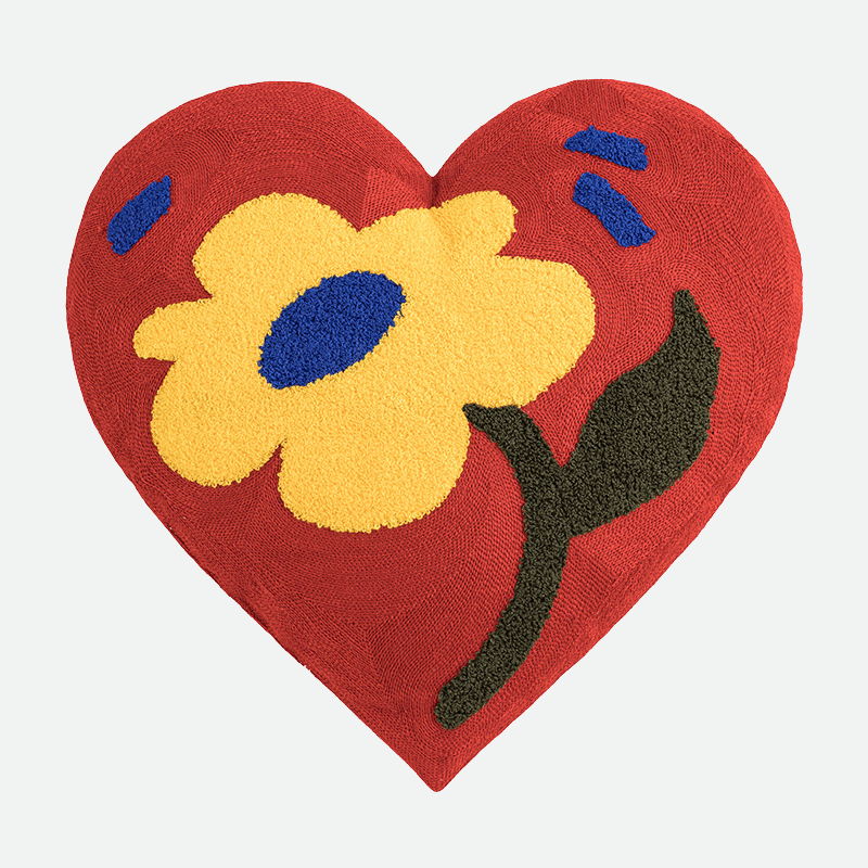 Latimer heart cushion photo 5