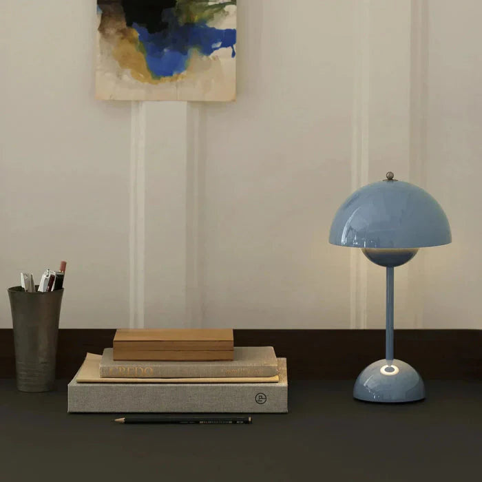 Modern Wireless Table Lamp 5