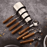 Ulo | 8-Piece Measuring Set with Solid Oak Handles and Engraved Graduations for Cooking and Baking